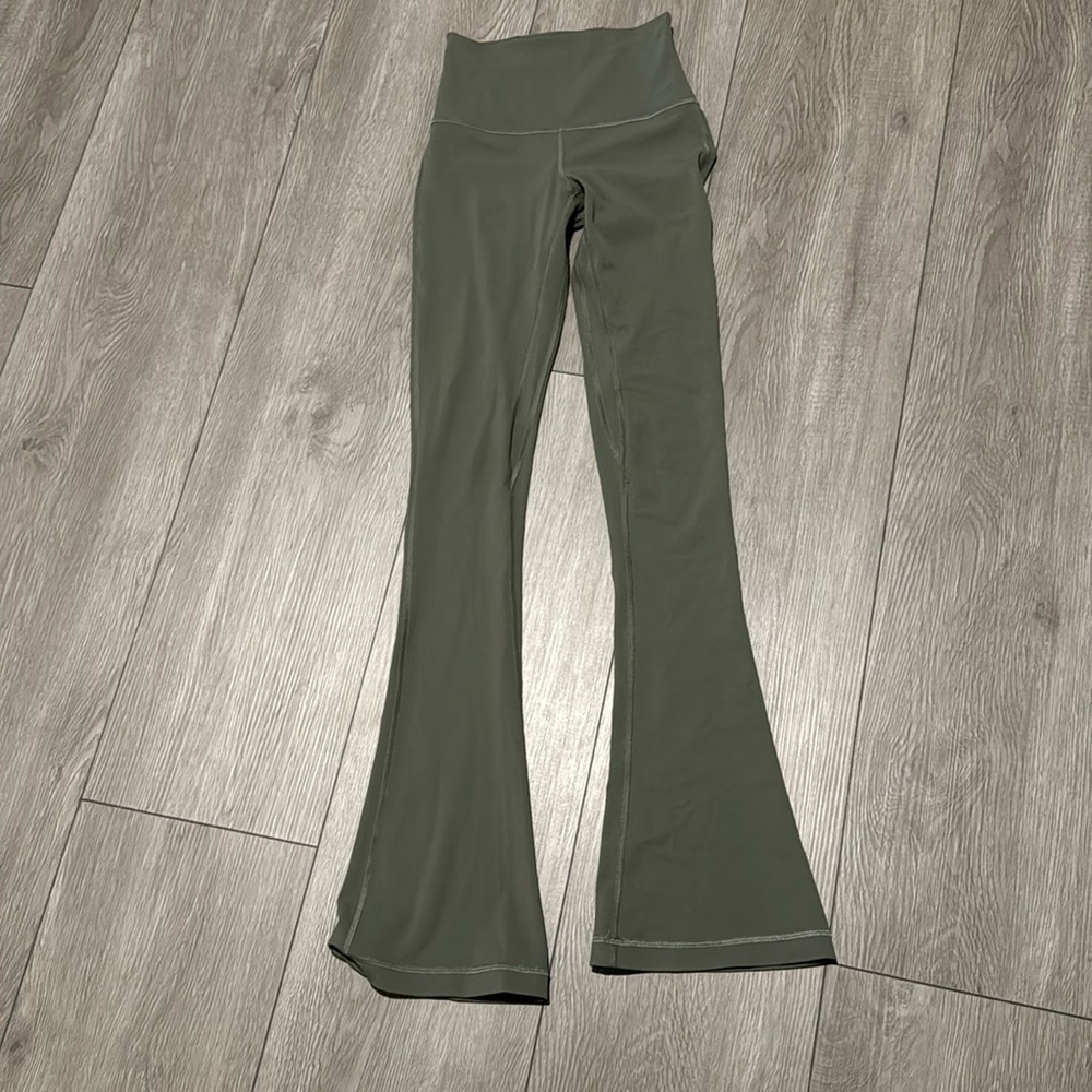 Lulu lemon pants